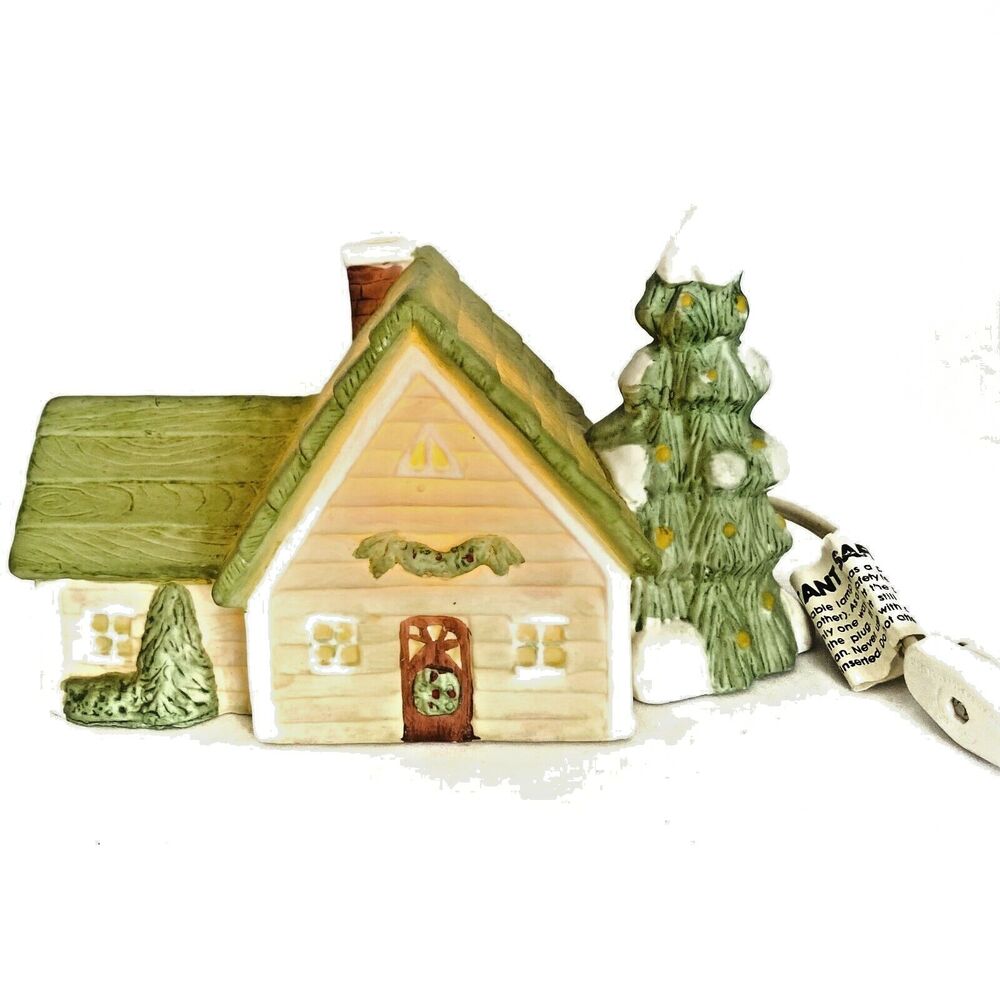 Vintage Christmas Holiday Musical Nightlight  Willitts Magical Moments Ceramic